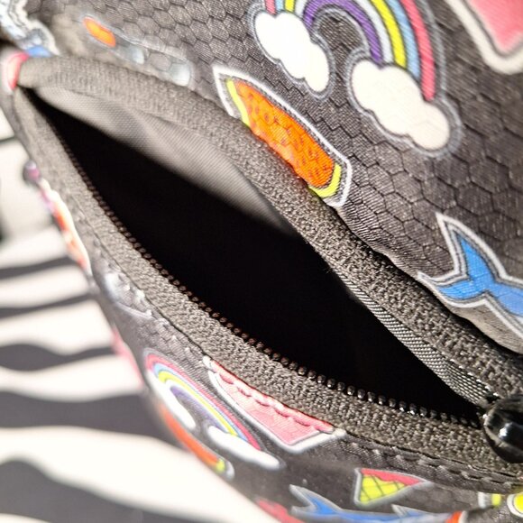 Vibedration Hydration Backpack w/o bladder - Girl Power - Used main image 6